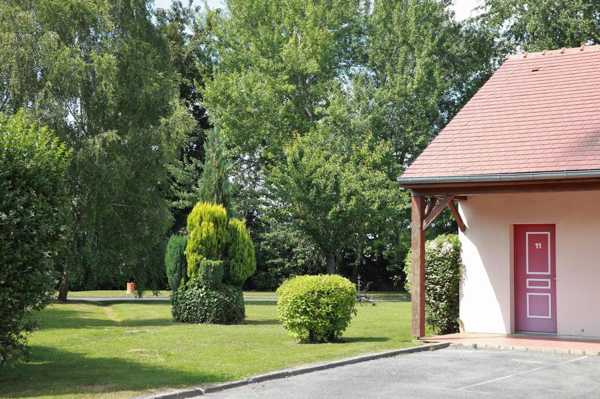 Sure Hotel By Best Western Saint-Quentin Ouest Le Pot D Etain Holnon Экстерьер фото