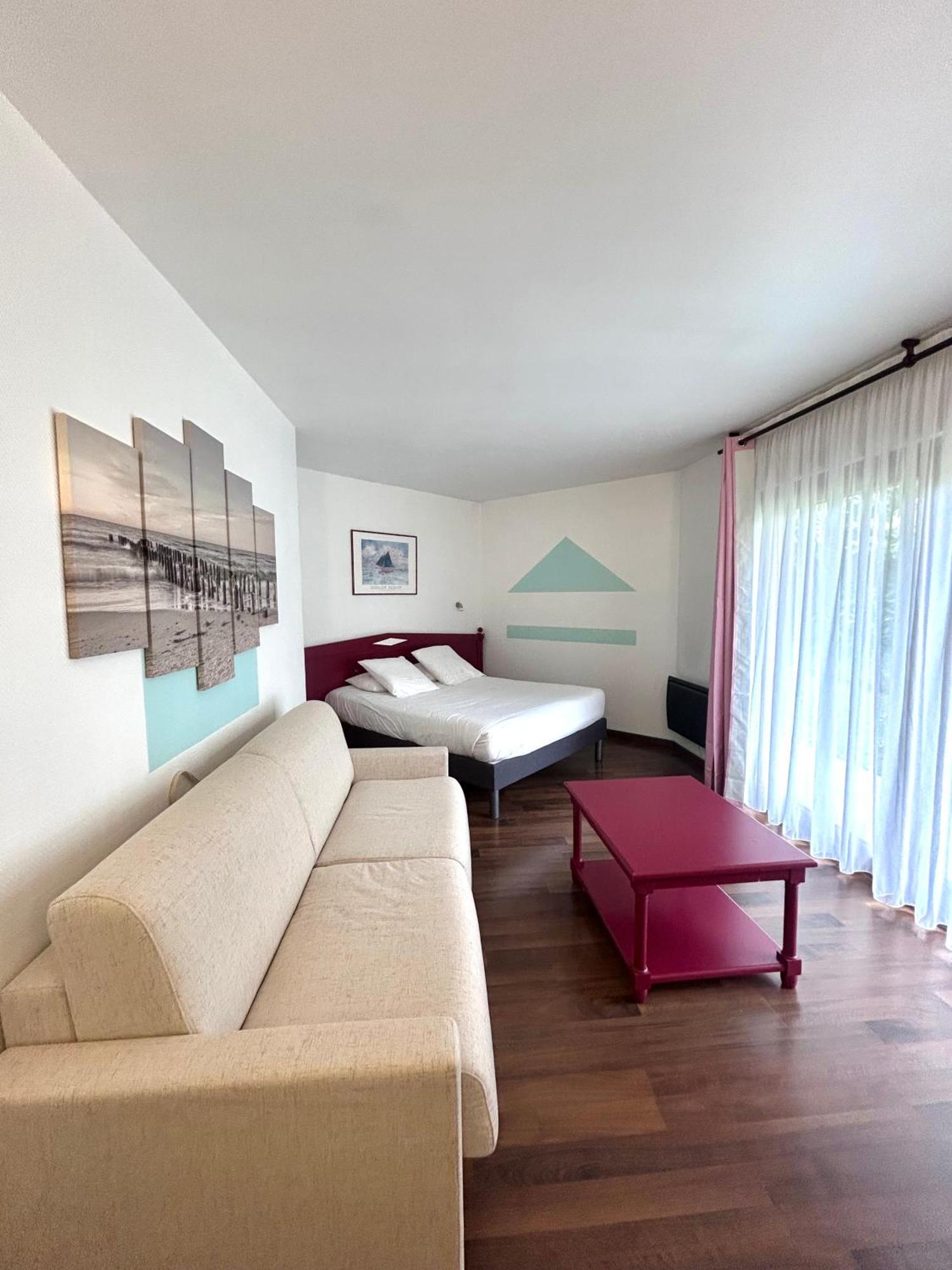 Sure Hotel By Best Western Saint-Quentin Ouest Le Pot D Etain Holnon Экстерьер фото